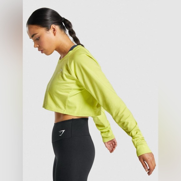 Gymshark Cropped Training Sweatshirt - Picture 3 of 7